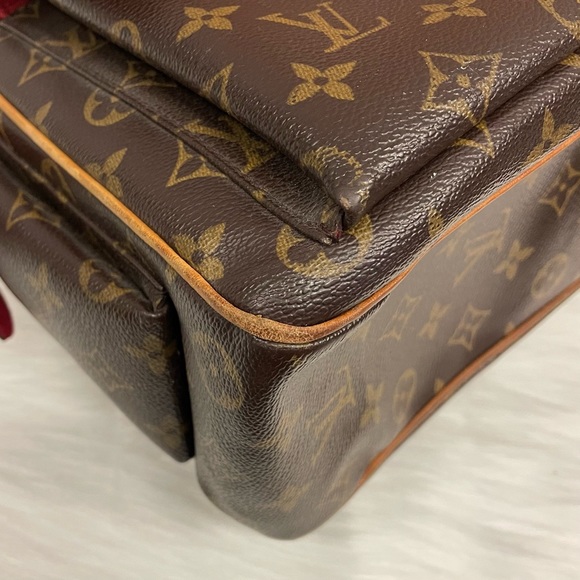Louis Vuitton Monogram Multipli-Cite - Picture 7 of 13